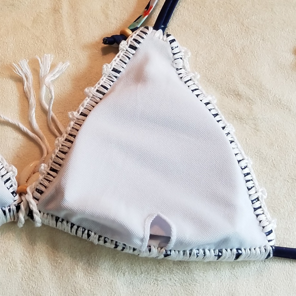 NWT LAST 1!  Floral Boho Bikini w/Crocheted Edges - Picture 4 of 7